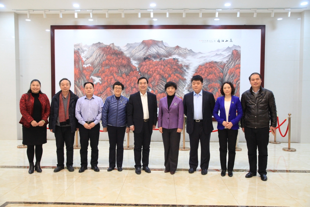 2018年1月15日，海州區委書記萬聞華蒞臨鷹游集團指導工作