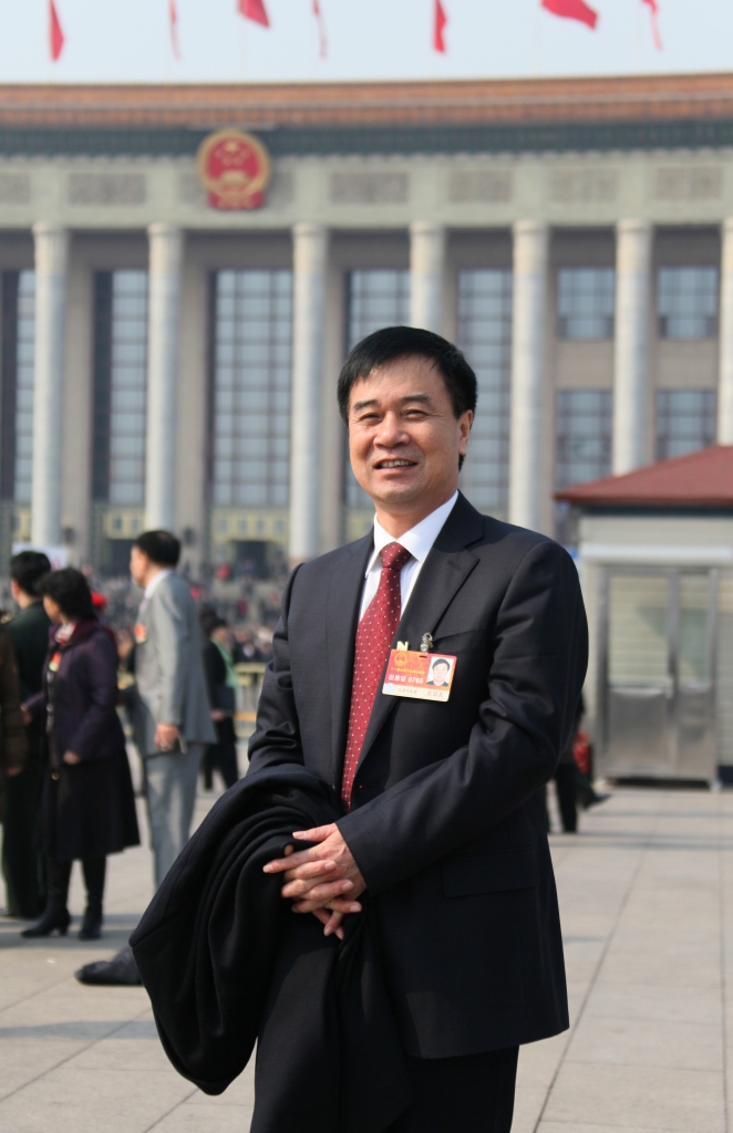 張國良董事長榮獲2023中國紡織服裝行業十大年度人物